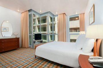 Hilton Baynunah Hotel アブダビ エクステリア 写真